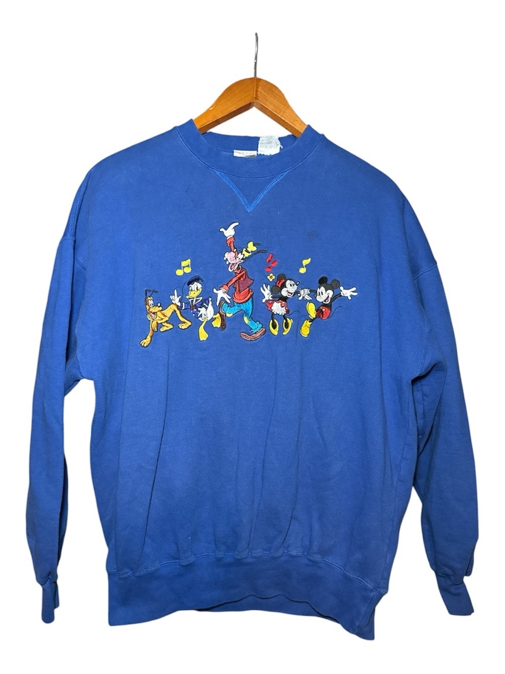 Vintage 90s Disney Store Embroidered Mickey & Friends Sweatshirt Medium